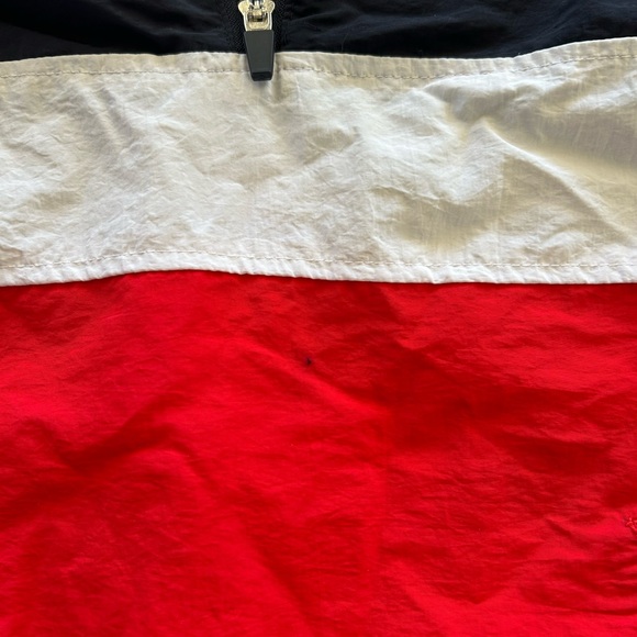 Windbreaker - Picture 3 of 3